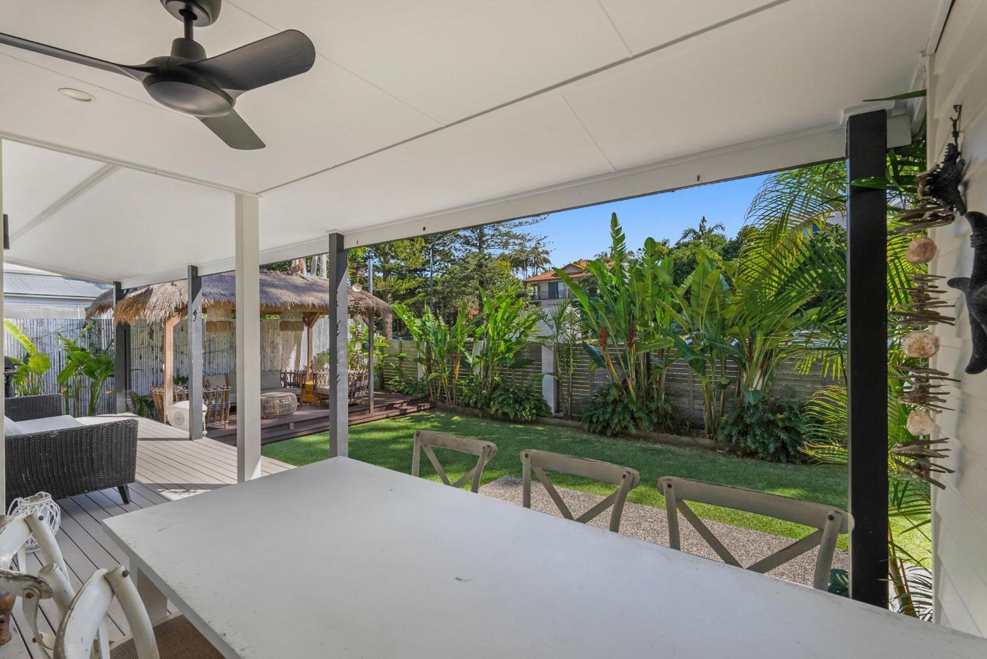 Hotel Azur Byron Bay Exterior foto